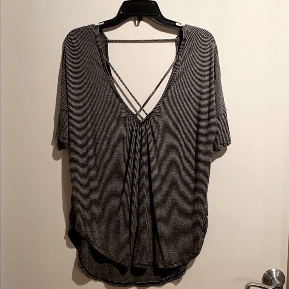 Lush cross front top